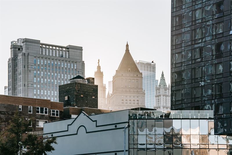 usa-new-york-ewr-sunrise-roof-tops-sas.jpg