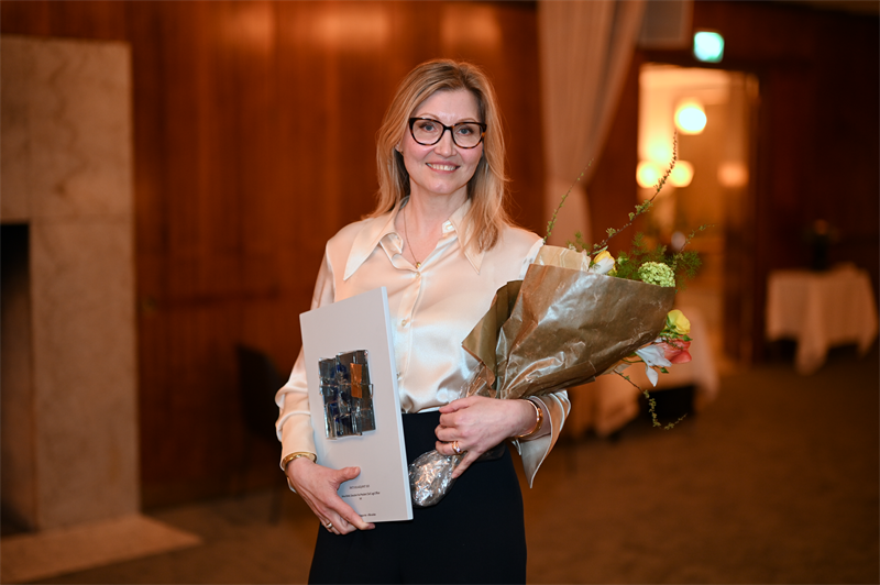 anna almen corporate lawyer of the year 2025.png