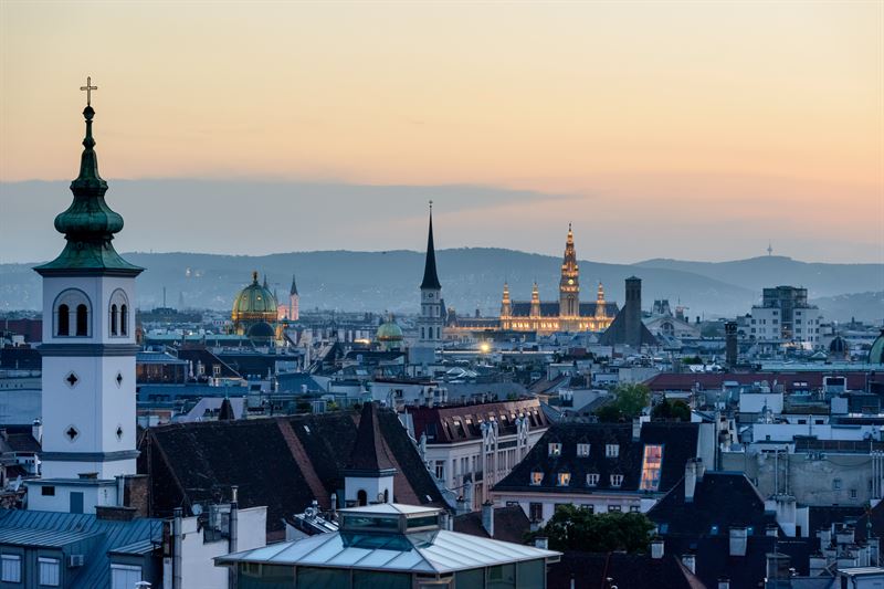 austria-vienna-vie-city-sunset-sas.jpg
