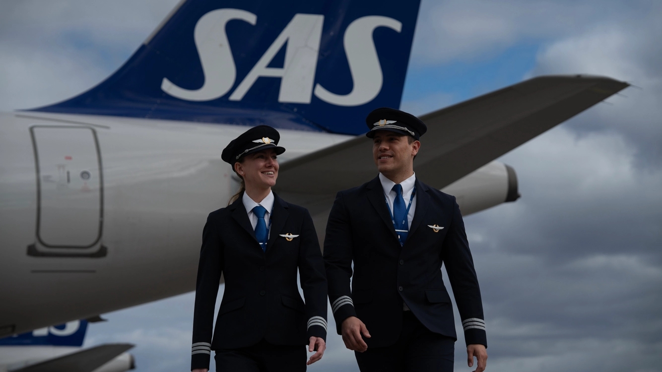 Sas First Mission First Officer - SAS