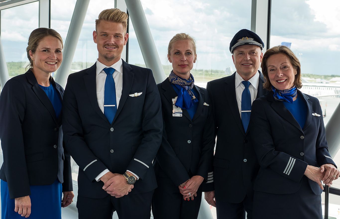 SAS crew uniform 2016-2024